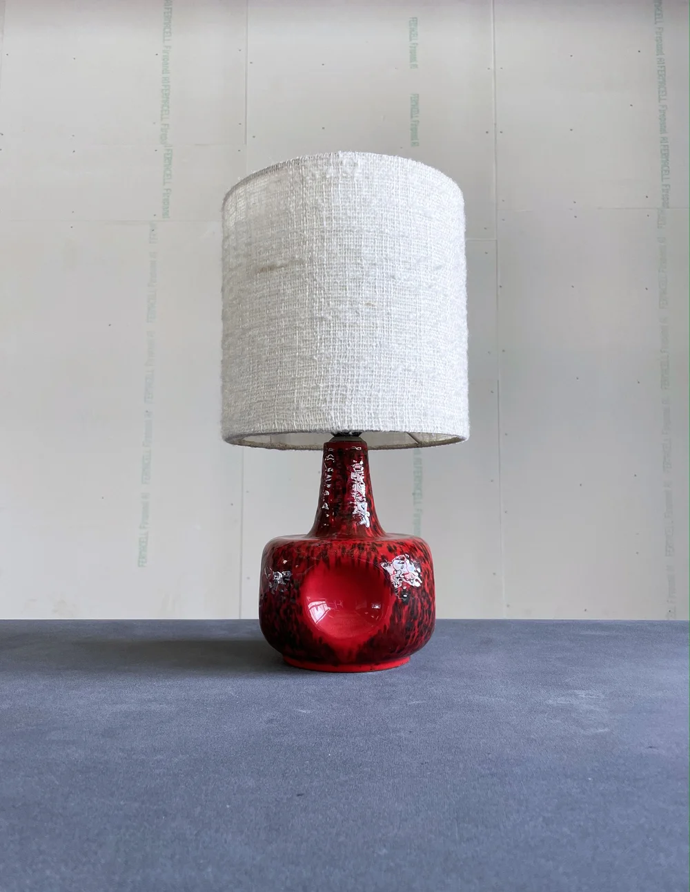 1960's Swiss Ceramic Table Lamp | Modern Era - Vintage Möbel + Design